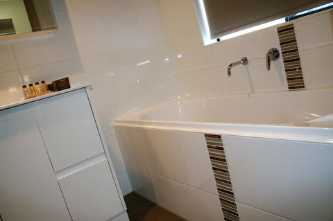 Jacaranda Homestay - Grafton Accommodation 16