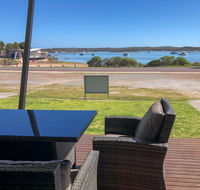 Beachview - Grafton Accommodation