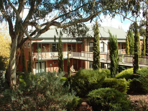 Clare Country Club - Grafton Accommodation 2