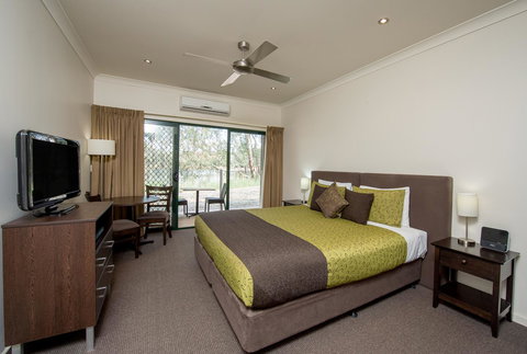 Clare Country Club - Grafton Accommodation 25