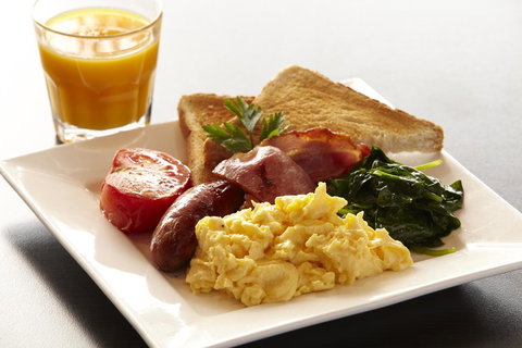 Clare Country Club - Grafton Accommodation 1