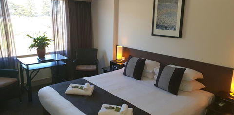 Nightcap At Hotel Victor - Grafton Accommodation 2