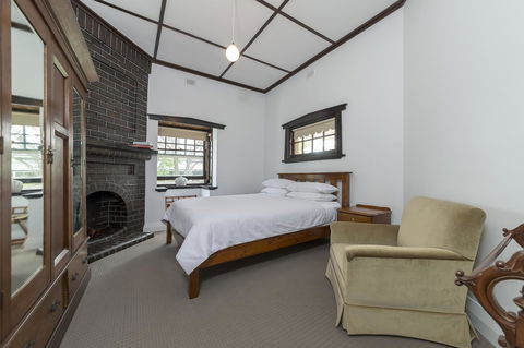 White Rocks Barossa - Grafton Accommodation 3