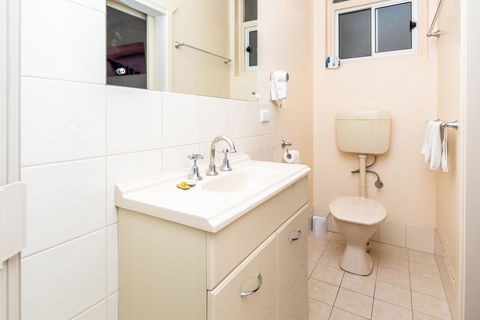 Blue Seas Motel - Grafton Accommodation 13