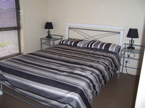 Relax On Par - Grafton Accommodation 4