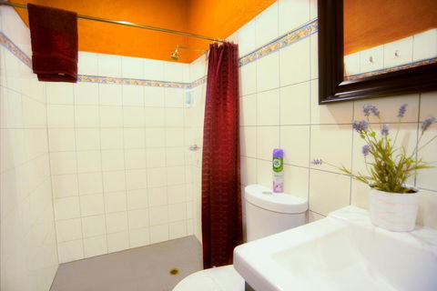 The Underground Motel - Grafton Accommodation 17