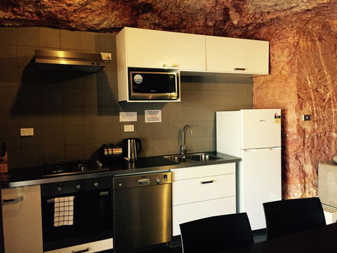 The Lookout Cave Underground Motel - Grafton Accommodation 29