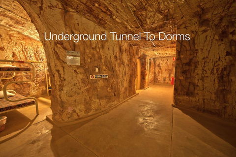Radeka Downunder Underground Motel - Grafton Accommodation 10