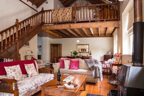 Clare Valley Heritage Retreat - Grafton Accommodation 12