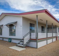 Desert Pea - Grafton Accommodation