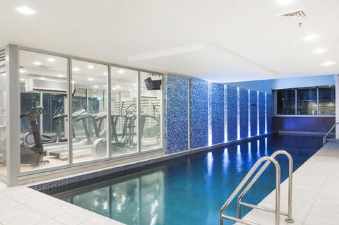 Glenelg Skyline Penthouse - Grafton Accommodation 1