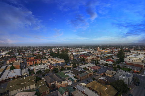 Glenelg Skyline Penthouse - Grafton Accommodation 35