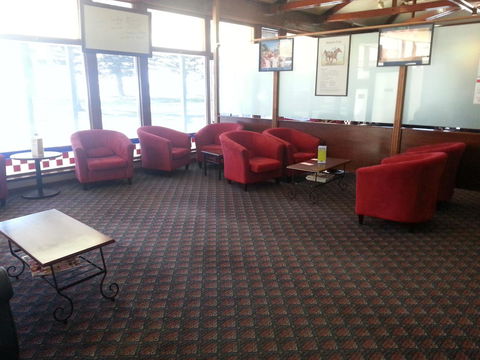 Grand Tasman Hotel - Grafton Accommodation 21