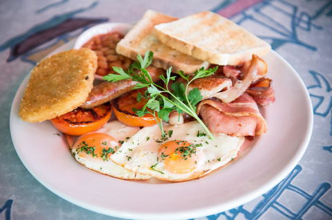 Grand Tasman Hotel - Grafton Accommodation 26