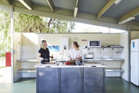 NRMA Victor Harbor Beachfront Holiday Park - Grafton Accommodation 25