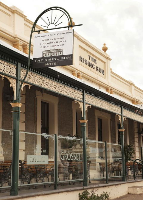 The Rising Sun Hotel - Grafton Accommodation 12