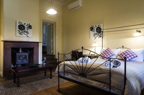 The Rising Sun Hotel - Grafton Accommodation 11