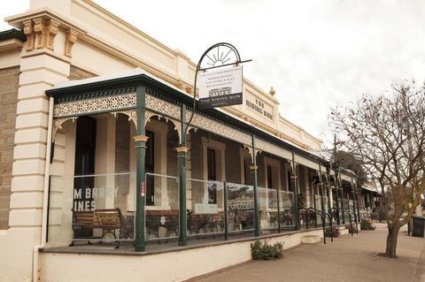 The Rising Sun Hotel - Grafton Accommodation 10