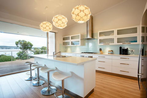 Seasalt - Grafton Accommodation 2