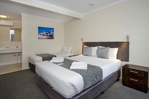 Victor Harbor City Inn - Grafton Accommodation 18