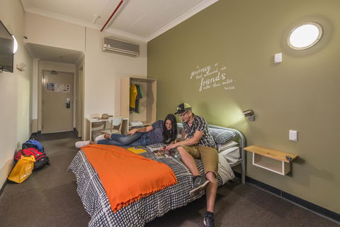 YHA Adelaide Central - Grafton Accommodation 36