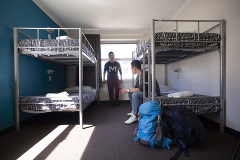 YHA Adelaide Central - Grafton Accommodation 10