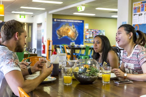 YHA Adelaide Central - Grafton Accommodation 30