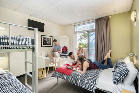 YHA Adelaide Central - Grafton Accommodation 43