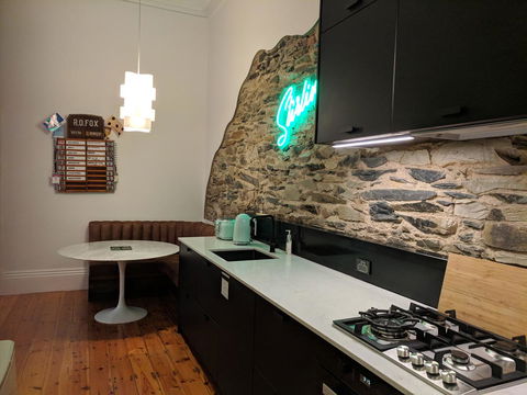 Glenelg 3 Bedroom Apartment - Grafton Accommodation 11