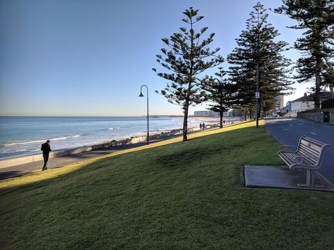 Glenelg 3 Bedroom Apartment - Grafton Accommodation 37