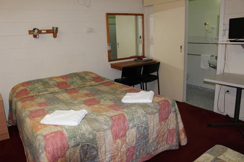 Island Motel Kingscote - Grafton Accommodation 18