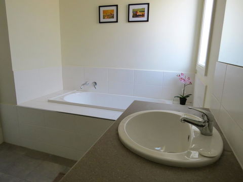 38 Wright Tce Encounter Bay - Grafton Accommodation 16