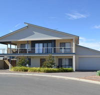 Gizmos Retreat - Grafton Accommodation