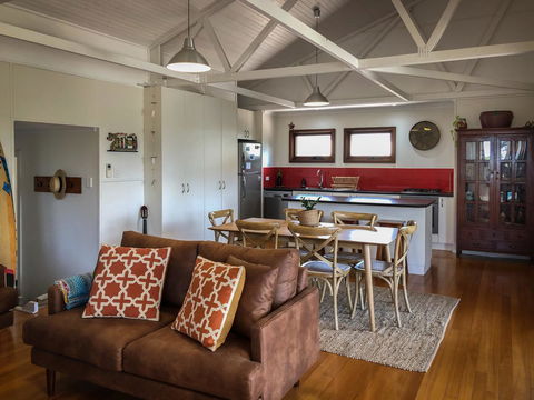 SeaLaVie - Grafton Accommodation 0