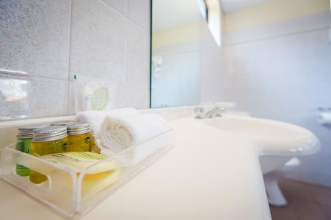 Abcot Inn - Grafton Accommodation 6