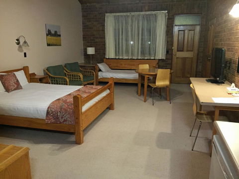 Coonawarra Place Motor Inn - Grafton Accommodation 1