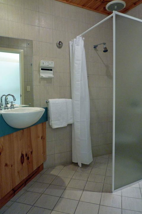 Coonawarra Place Motor Inn - Grafton Accommodation 17