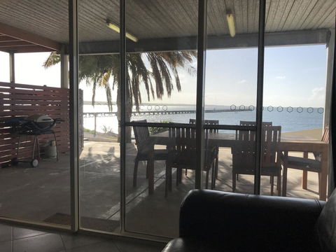 Beachside & Jetty View Apartment 6 - Captain\'s Apt - Grafton Accommodation 36