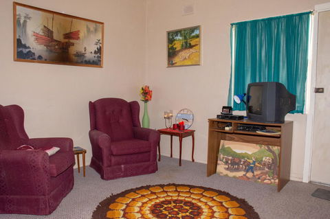 Kimba Units - Grafton Accommodation 9