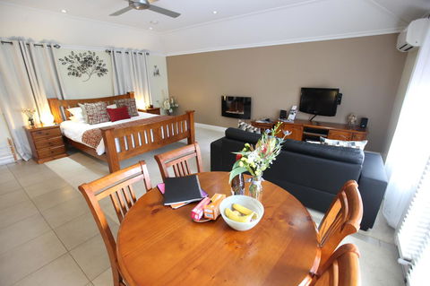 One Tree Bed And Breakfast - Grafton Accommodation 16