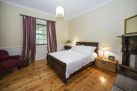 Grand Cru Estate Homestead - Grafton Accommodation 12