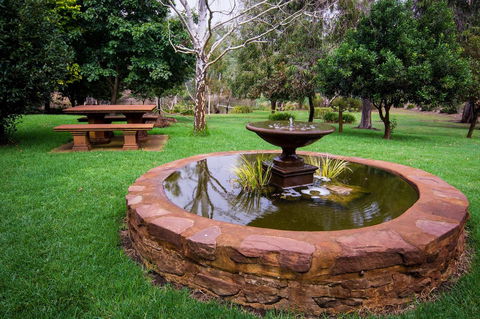 Grand Cru Estate Homestead - Grafton Accommodation 15