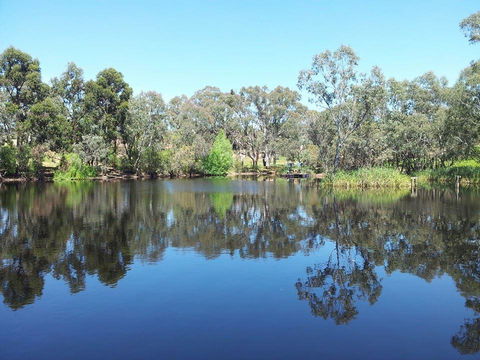 Grand Cru Estate Homestead - Grafton Accommodation 9