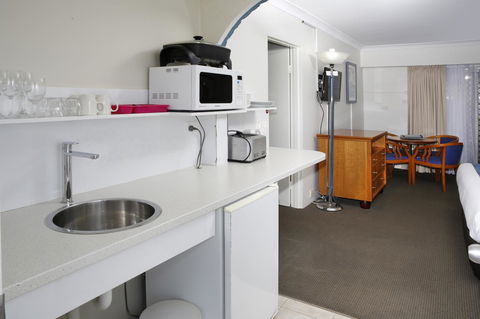 Aston Motel Yamba - Grafton Accommodation 36