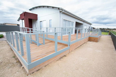 Wellington Lake Retreat - Grafton Accommodation 20