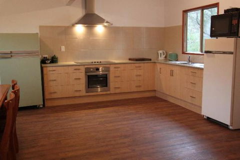 LAS ARENAS - The Sands - BEACH HOUSE - Grafton Accommodation 2