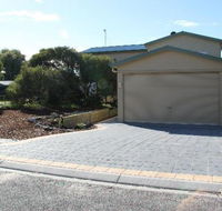 LAS ARENAS - the Sands - BEACH HOUSE - Grafton Accommodation