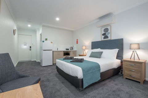 Jurien Bay Motel Apartments - Grafton Accommodation 9