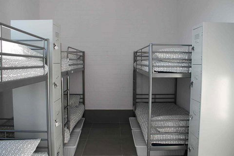Perth City Backpackers Hostel - Note - Valid Passport Required To Check In - Grafton Accommodation 5