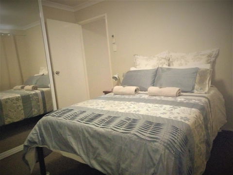 Kanga Cottage - Grafton Accommodation 10